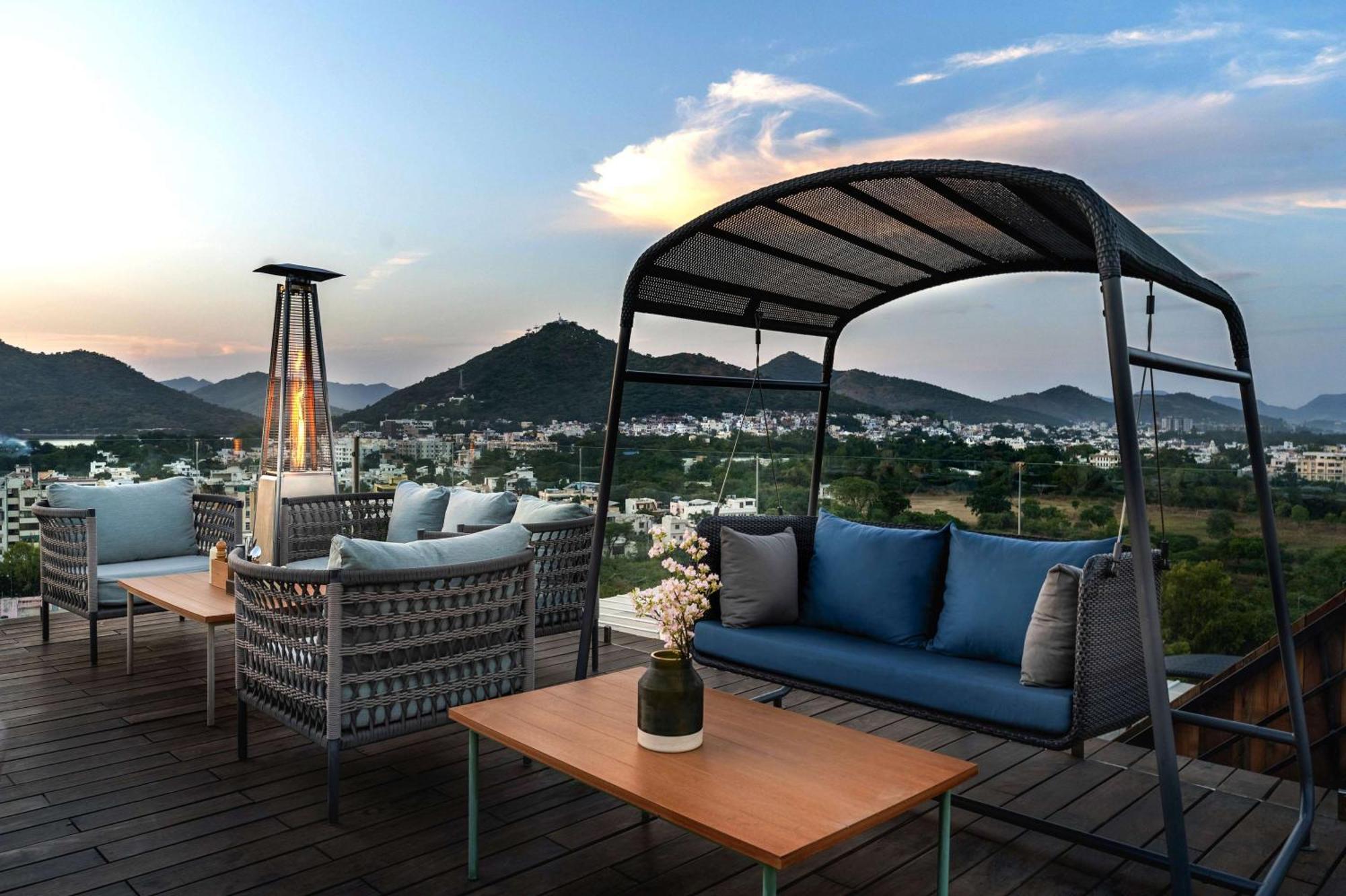 Parallel Hotel Udaipur, A Member Of Radisson Individuals Zewnętrze zdjęcie